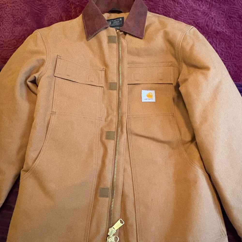 Carhartt Quilted Jacket with Brown Collar